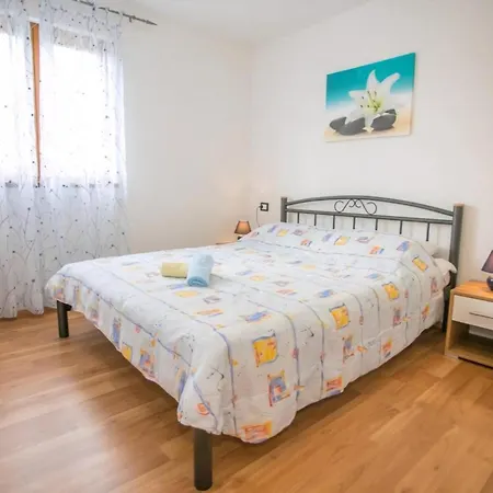 Valmonida Mit Pool * Žminj