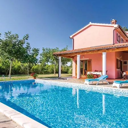 Valmonida Mit Pool Holiday home Zminj