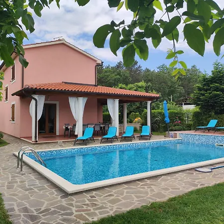 Holiday home Valmonida Mit Pool