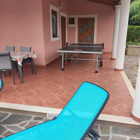 Valmonida Mit Pool
