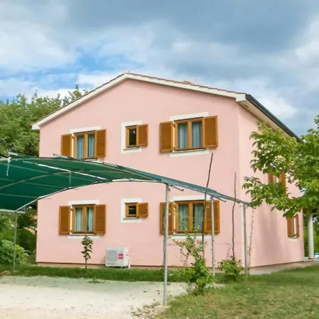 Valmonida Mit Pool * Zminj